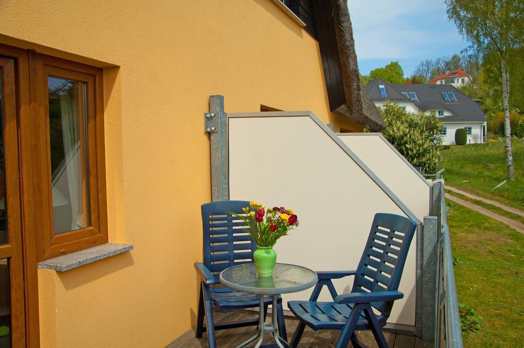 Ferien Unterm Reetdach In Gohren Hotel Goehren  Kültér fotó