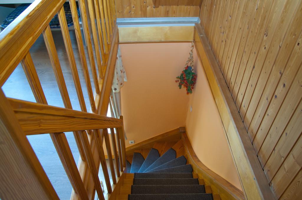 Ferien Unterm Reetdach In Gohren Hotel Goehren  Kültér fotó
